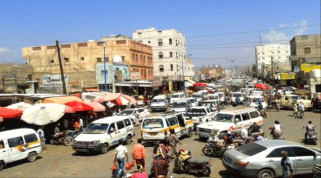 القبائل تحتج في لحج.. شخص يحرق زوجته في جريمة بشعة ...